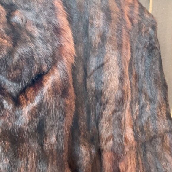 Luxury Vintage Real Fur 1940s Mink Cape/Vest/Stole Mint Condition Mob Wife Vibe - Picture 13 of 16
